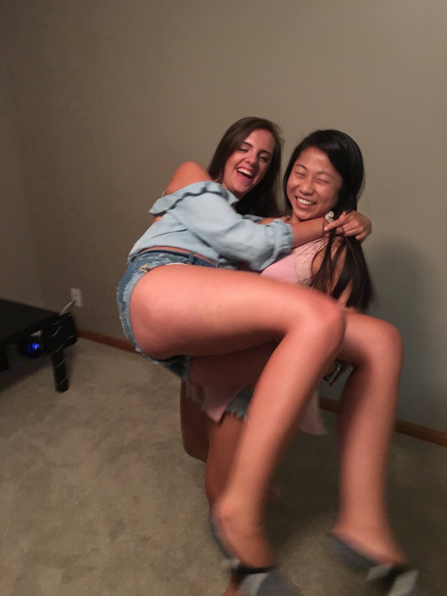 LydiaAsplin's tweet photo. @mirn_duh Hey I let ya down nice https://t.co/EJ6btsNj3B
