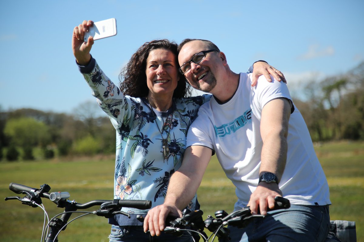 burnbake_dorset's tweet photo. Get on your bike from #Burnbake and explore the culinary delights of #Purbeck @DorsetFoodDrink #dorsetpedals @CycleX

#NationalSelfieDay #CleanAirDay #visitdorset #Dorset #Luxurylodges #forestfreedom 

https://t.co/7iKulfrkeA https://t.co/m3pU5hROdq