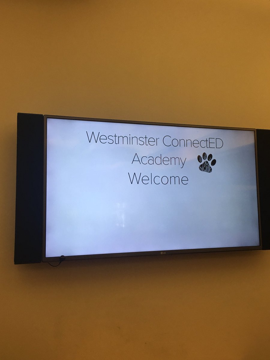 CFTjane's tweet photo. Educators coming together to share innovative ways to integrate technology into the classroom @centerteach @marklabou  @teachtoinnovate https://t.co/Zsww8Lui3S