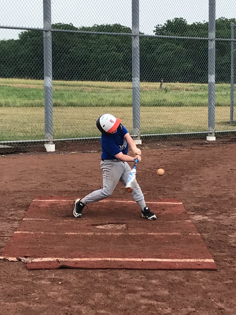 Staley_Baseball's tweet photo. Connor Jones taking a hack at Staley Baseball Camp https://t.co/T3p0WaXT8G