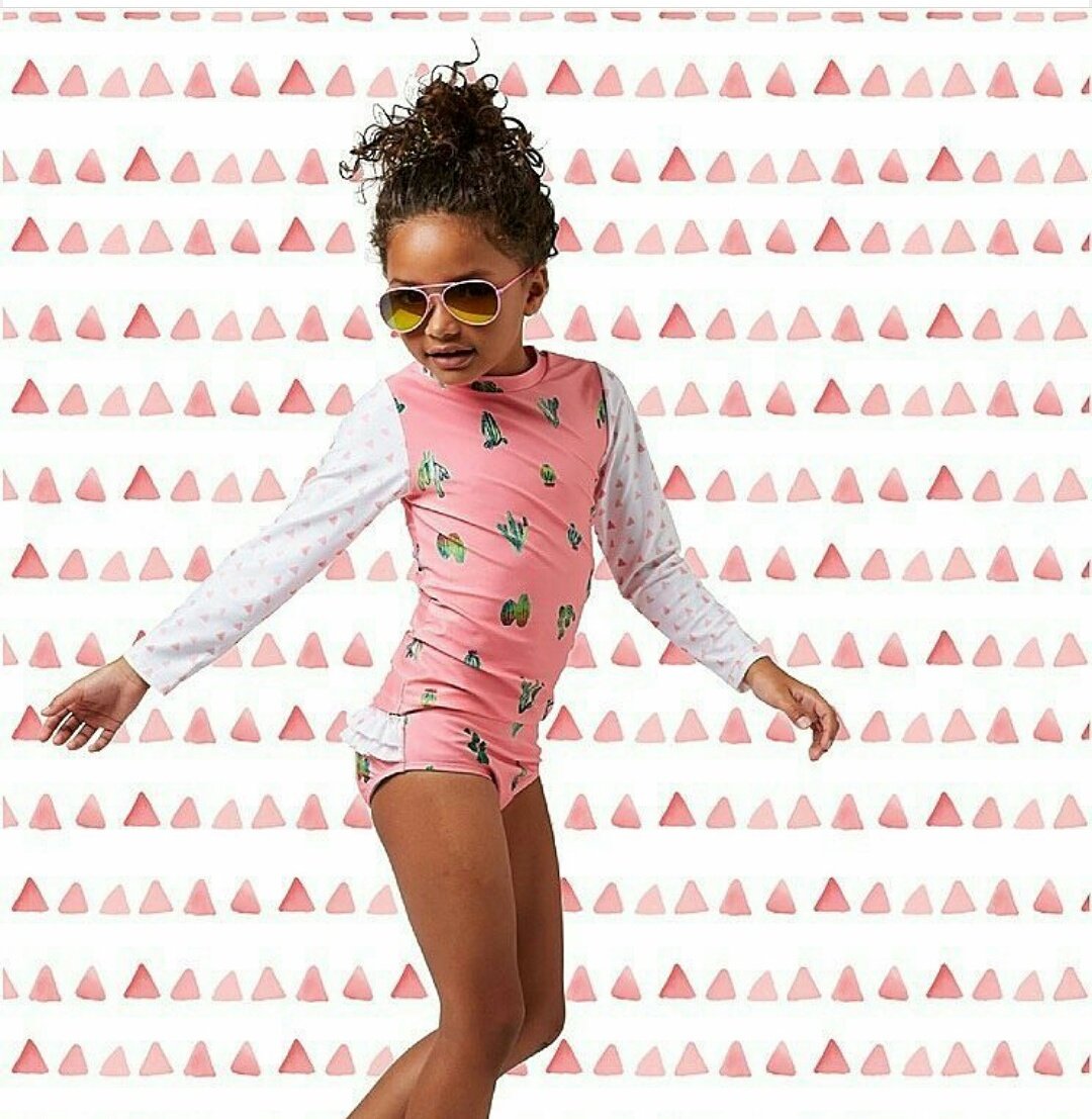 HaileeSych's tweet photo. It's First day of Summer.  #enjoyinglife #Models #Summer #Lovely #GodIsInCharge #actorlife #beautiful #beachlife #Heatwave #actors #KidsDeserveIt #haileesych #Gorgeous https://t.co/3oGLV3iySn