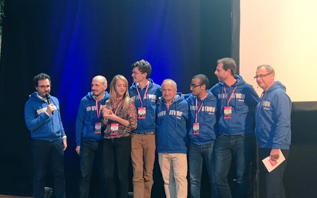 le_vallois's tweet photo. 🏆 Annonce des résultats de l’ #innovathon @allianzfrance 
Bravo à tous les participants #TeamAllianz qui ont porté leurs projets avec passion
Félicitations aux équipes Cash receipts, Proxima, Easyprocess, Smartquit, Le bon véhicule en 1 clic, SOS mon courtier et Agenda vie ! https://t.co/ZgqgT5GEQo