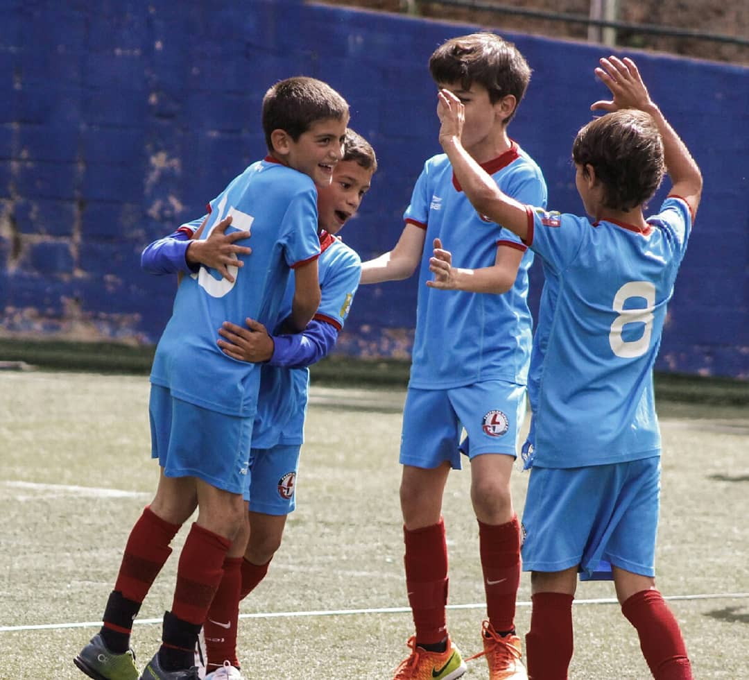 PetareAcademia's tweet photo. #Galería | ¡Victoria de la Sub10 Plata en la #LigaPipoRossi en sus semifinales de Ida

Dvo La Guaira (3) - Fratelsa (7)

¡Vamos! https://t.co/0V8TD5iDn2