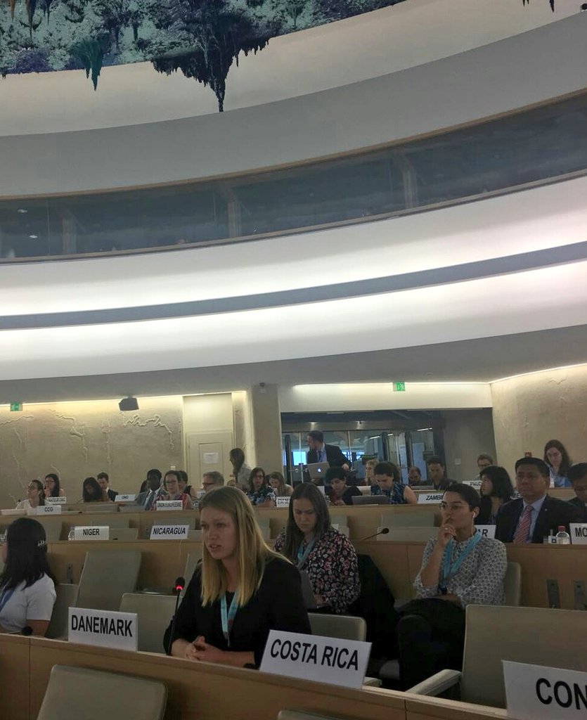 ChehriSarah's tweet photo. Short of 60% of young people in DK refrain from engaging in the democratic conversations that take place online" @IPaetau at the #HRC38 on the impact of violence against human rights defenders and women's organisations in digital spaces #UNYouth @DKyouthdelegate @DKUNmisgva https://t.co/Ae0jbctYTk
