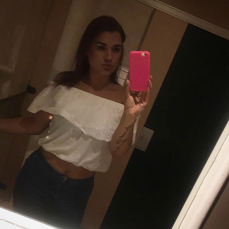 AmbiieeDon's tweet photo. Dinner time 💥 https://t.co/NcLfTbJbBB
