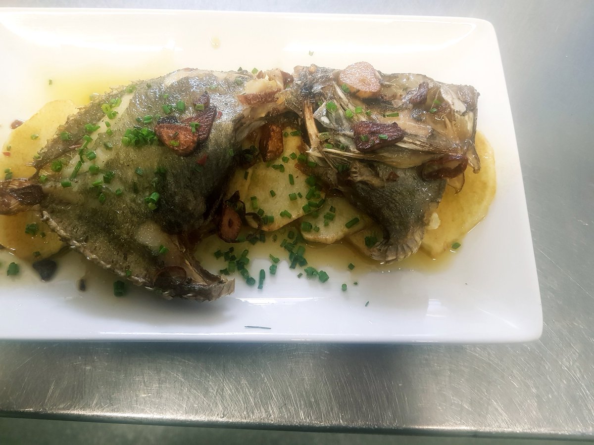 PikoteoT's tweet photo. John dory with ajada https://t.co/mCidVvDAC9