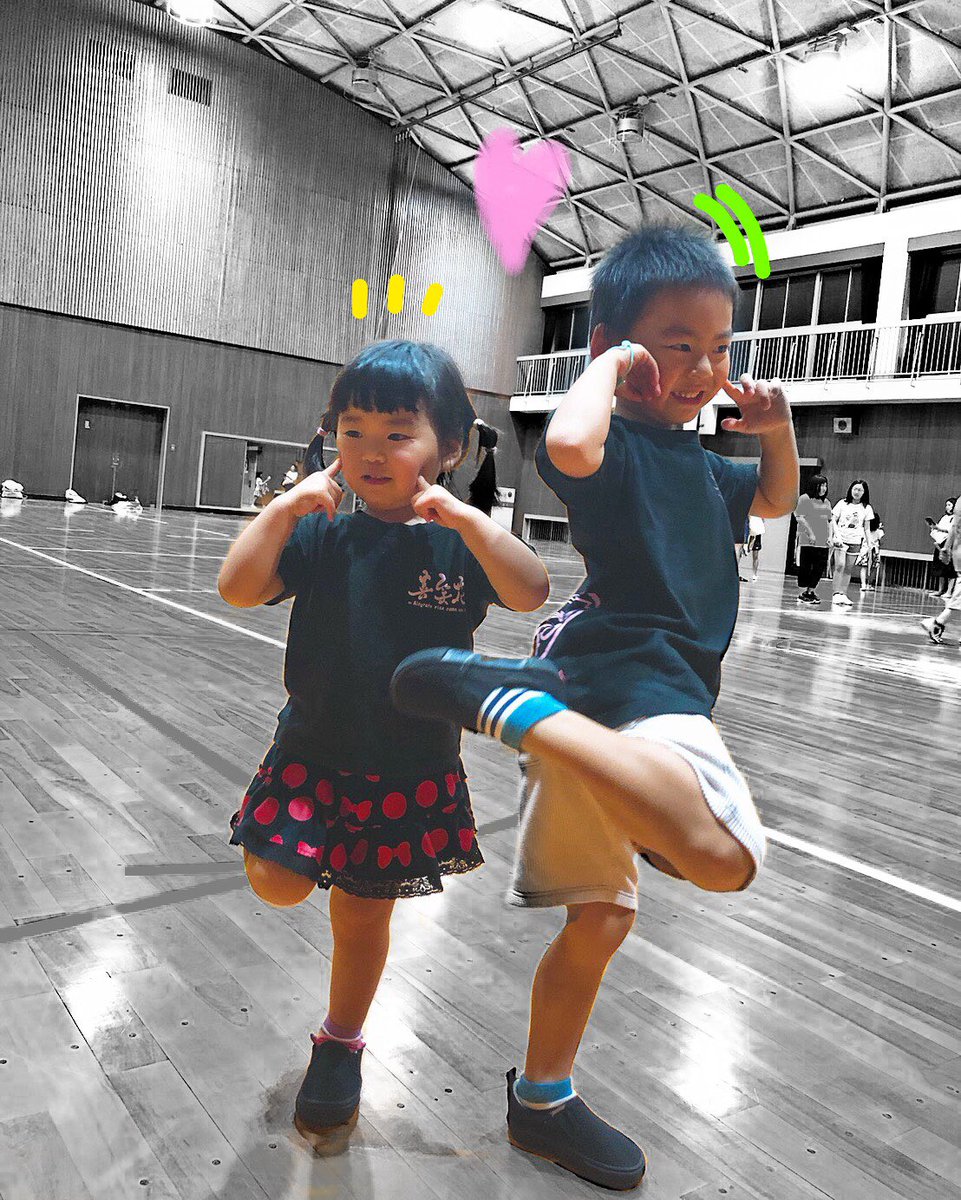kisyo_ka's tweet photo. 今日も踊り子さんお疲れ様でした🌸
紀州よさこい祭りまで練習頑張って行きましょう！

キラキラチーム✨
ひなちゃん、しょうまくんです♡ʾʾ https://t.co/a9xtb7m80c