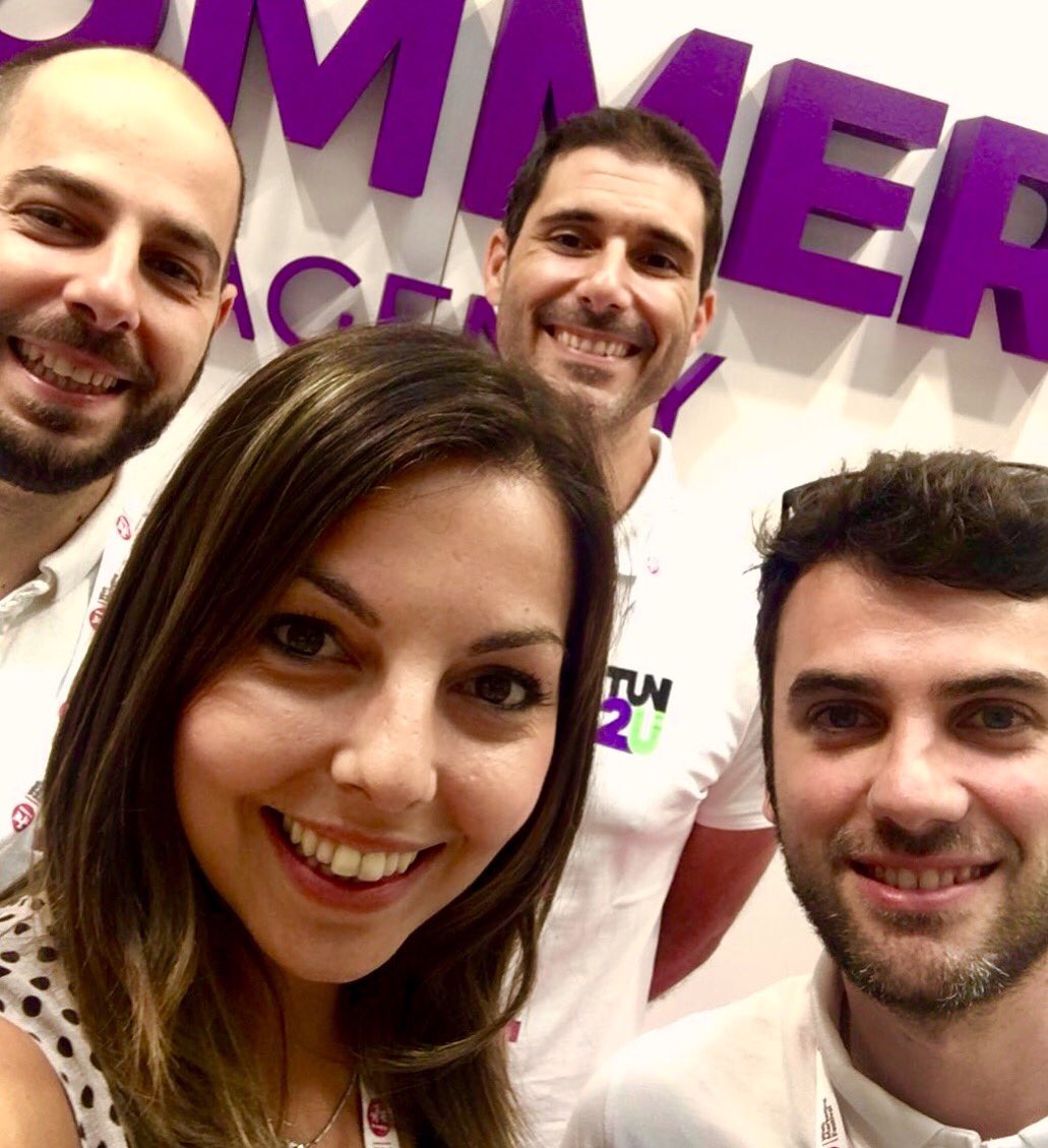 tun2u's tweet photo. Oggi è #WorldSelfieDay anche al #wmf18 📸 ...E il team #tun2u non poteva essere da meno! #saycheese  #picoftheday #photooftheday @elisa_falappa @tux_ilbello @lucathinkplus &amp; @nghelo #webmarketingfestival @ilfestival https://t.co/1o3xB2v9oj