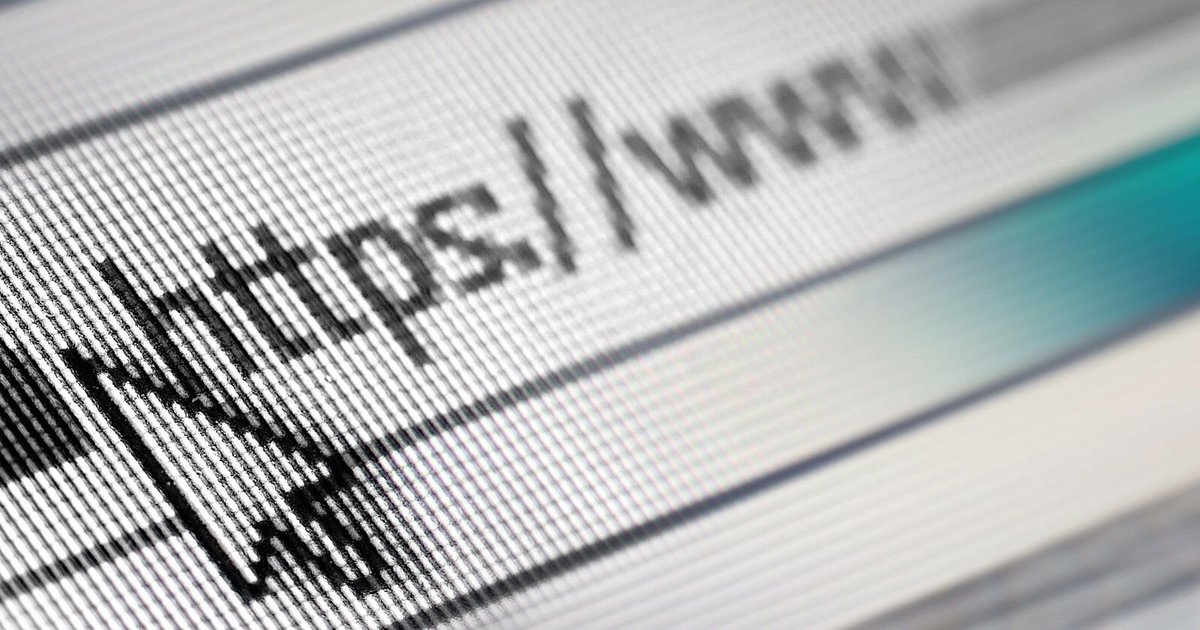 Google confirms that subdomains and subdirectories are treated the same in Google search. ❗bit.ly/2JK6ZwB