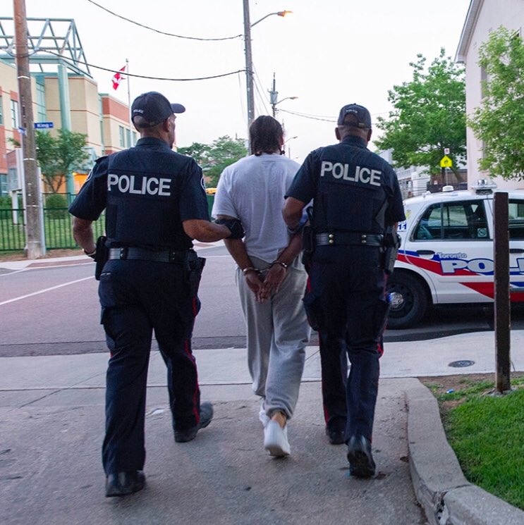 marksaunders_TO's tweet photo. Great work by @torontopolice and other GTA services arresting 70 people and seizing guns &amp; drugs as part of #ProjectPatton https://t.co/E7aJYFmBYx