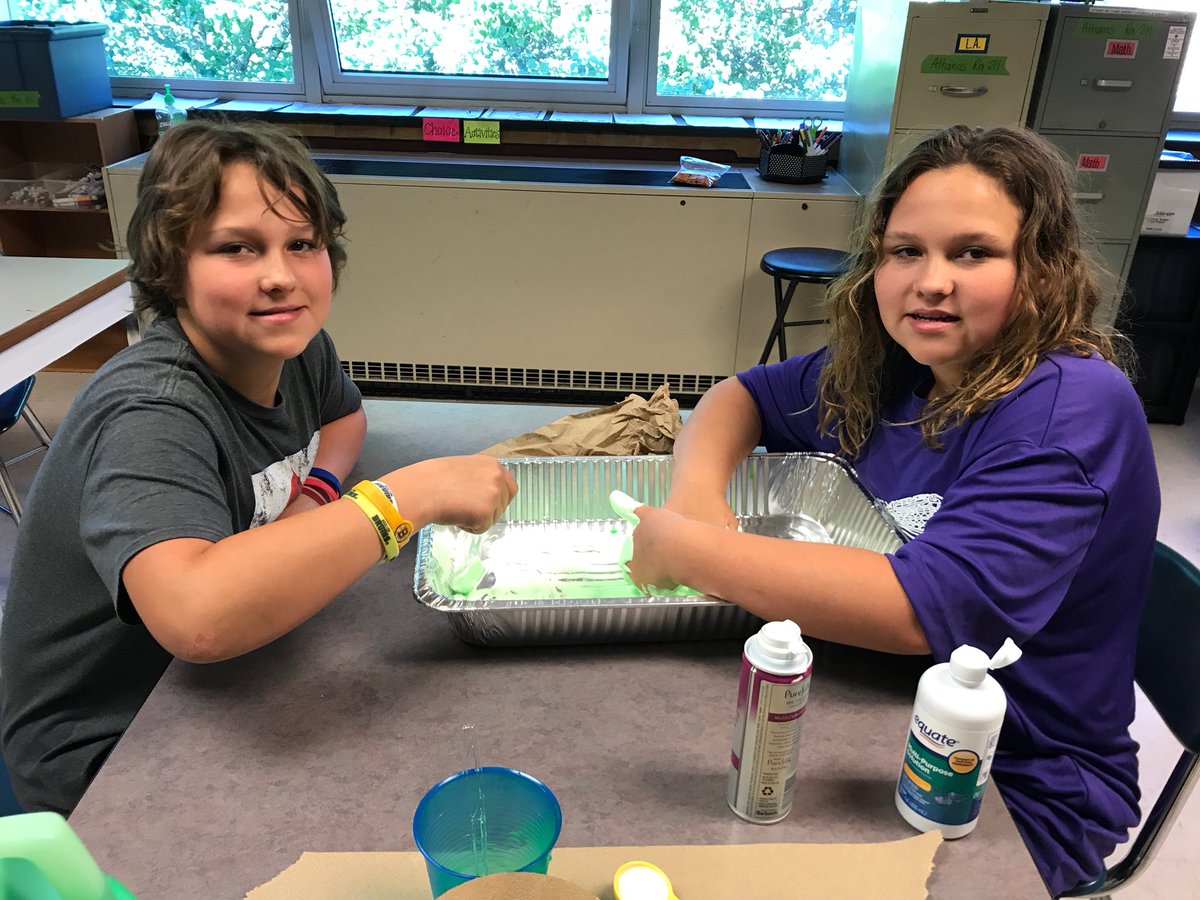 PrincipalofWMS's tweet photo. Making slime in Grade 5!! #funinjune #mccarthypride #lovescience https://t.co/PN83Awns4q