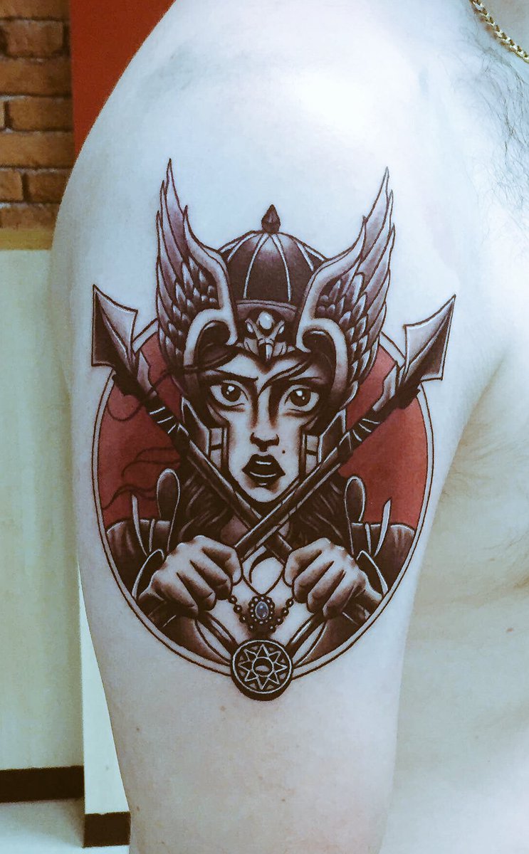 TeamStrongness's tweet photo. When @AnyForty found us Dale Bigeri a Sydney based artist to do our clothing designs we did not envisage the power of his artwork. Here's @matthewrich198 new tat using Dales design for @nrichfoundation - strength, hope &amp; family. #letsbeatbattens 💪👸🏻⚔️ https://t.co/ieBclO2iLw