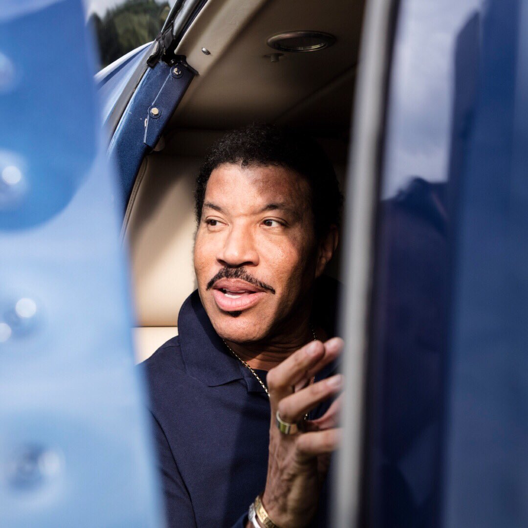 LionelRichie tweet picture