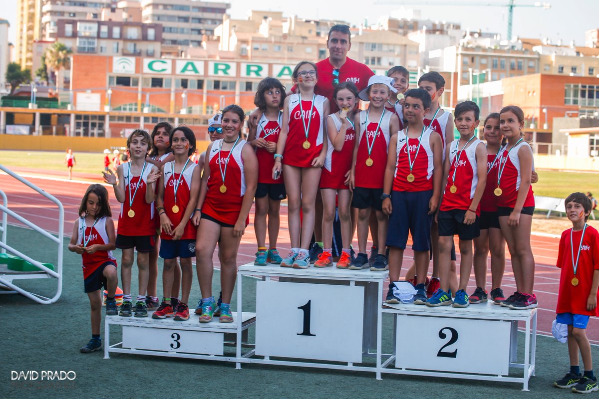 ClubCAIM's tweet photo. Ya podemos ver fotos del Encuentro Deportivo de la Escuela CAIM  celebrado el día 15 de juio de 2018. Nuestro agradecimiento a todas las  familias por su colaboración en esta fiesta del atletismo.
(Fotografias de David Prado)
https://t.co/nDcGzl2AQa https://t.co/DA403Mzajr