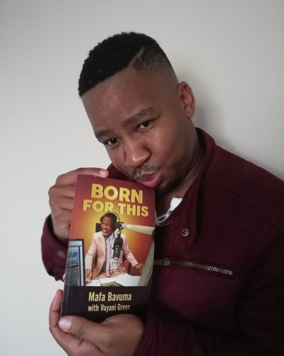 mafa_bavuma's tweet photo. Its finally here...BORN FOR THIS! my book. Pre-order your copy now, Price R200, Bank: FNB; Acc:623 799 62163; Ref : Your name &amp; number. https://t.co/f9T5h2POso