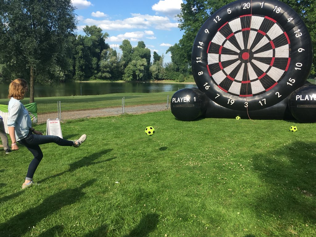 l_frommhold's tweet photo. Sometimes it takes more than an ambitious try to hit the goal. 

Wether in #sports or in #business: practice, experience and re-evaluating your approach is what it take to become an exceptional leader or athlete.

#CEO1Month #CEOAttitude #LisaC1M @AdeccoWaytoWork @AdeccoGroup_DE https://t.co/MGw8jlBIpM