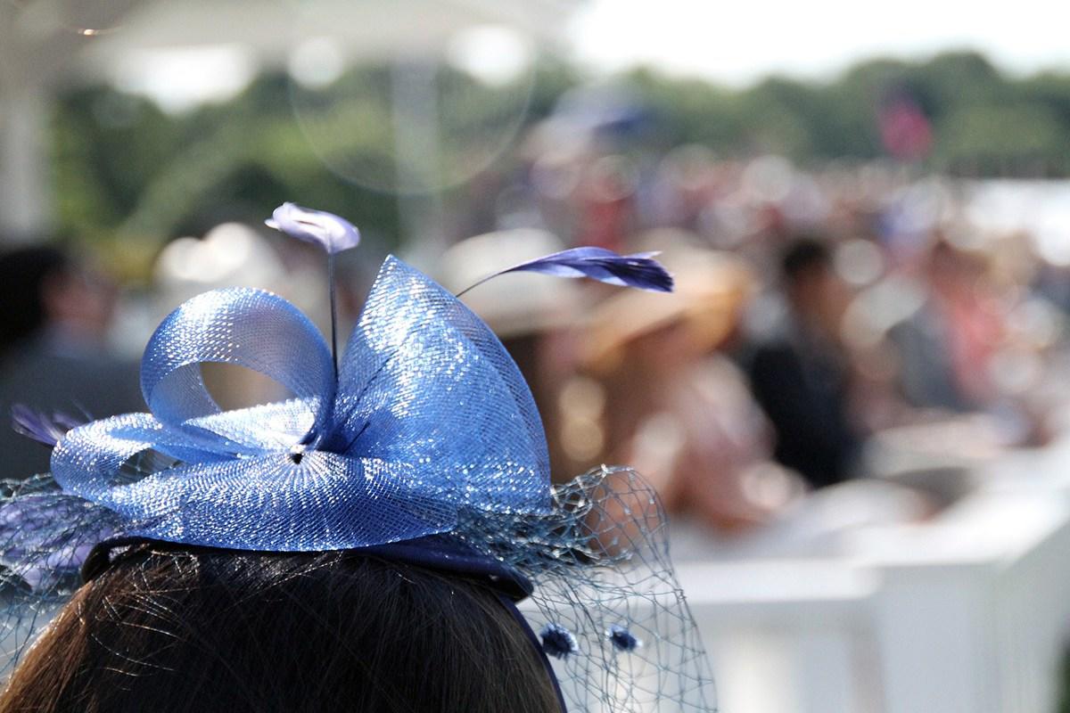 uk_entertainer's tweet image. Grab your fascinator and learn the what-not’s and the how-to’s of Ascot!

Read more here: goo.gl/bNqgHv

#ENTERTAINERApp #SaveWithASmile