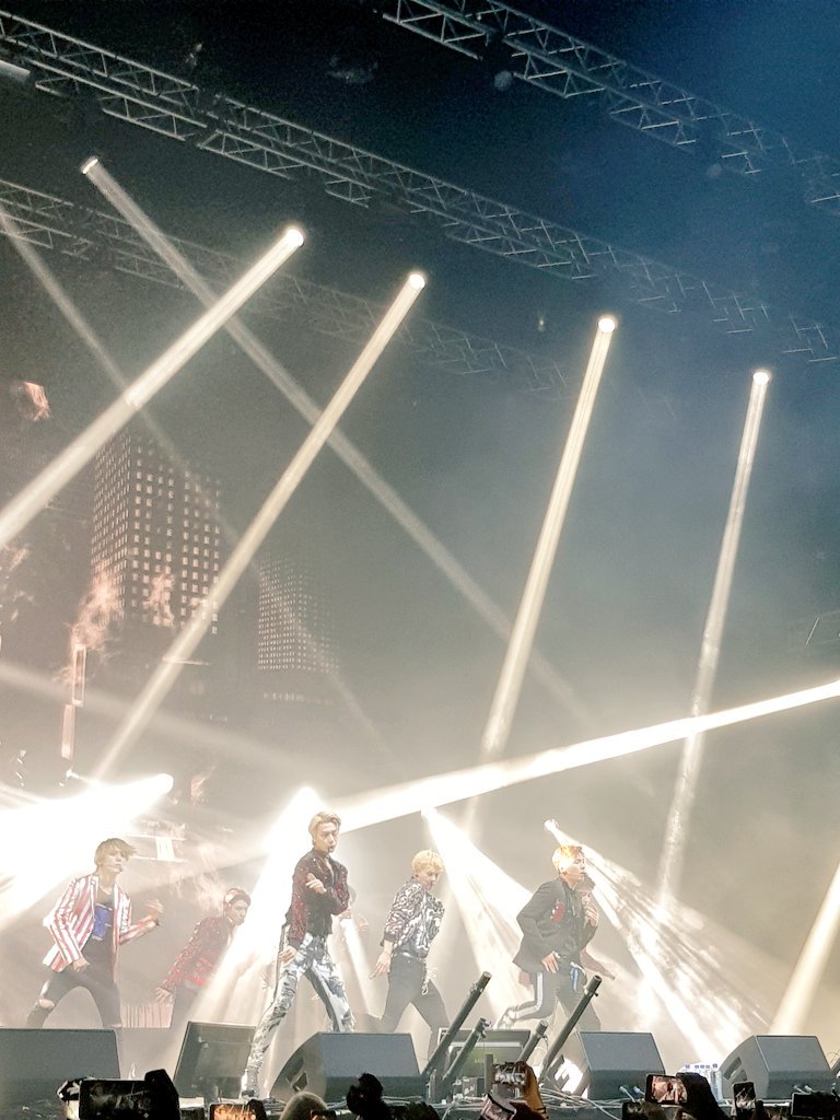 _FRAN_FRY_'s tweet photo. Beautiful Angels
#MonstaXinAmsterdam #mxinamsterdam #MonstaX #1000dayswithmonstax https://t.co/1OmePJCqR7