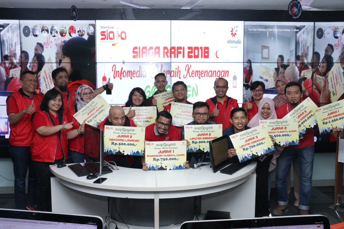 infonusa's tweet photo. Penutupan Posko Siaga RAFI 2018, dimeriahkan dengan pengumuman para pemenang lomba Ramadhan Fair (Islamic Song Contest, dekorasi layanan, MTQ, liputan Ramadhan) #telkomgroupsiaga #infomediasiaga https://t.co/DjsDI2V6au
