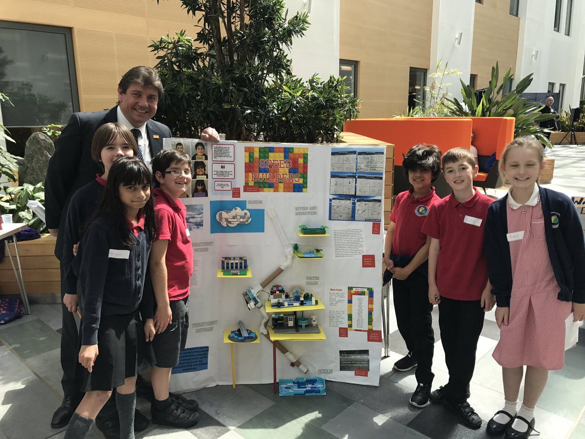 Metcalfe_SBET's tweet photo. Great visit to #newcastle to visit @FLLUK @LEGOeducationUK Expo @sageuk And share launch of "Engineers of the Future" Helping young people understand the exciting, creative opportunities engineering presents in a fun and imaginative way. @YoEgovuk #inspireanengineer https://t.co/93yTwnNYas