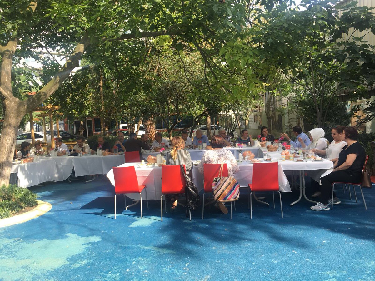 Kartal Doğa Koleji İlçe Milli Eğitim Bölge Müdürlerini ağırladı.