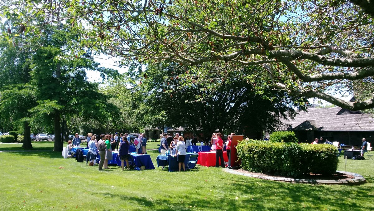 Salve Regina University tweet media