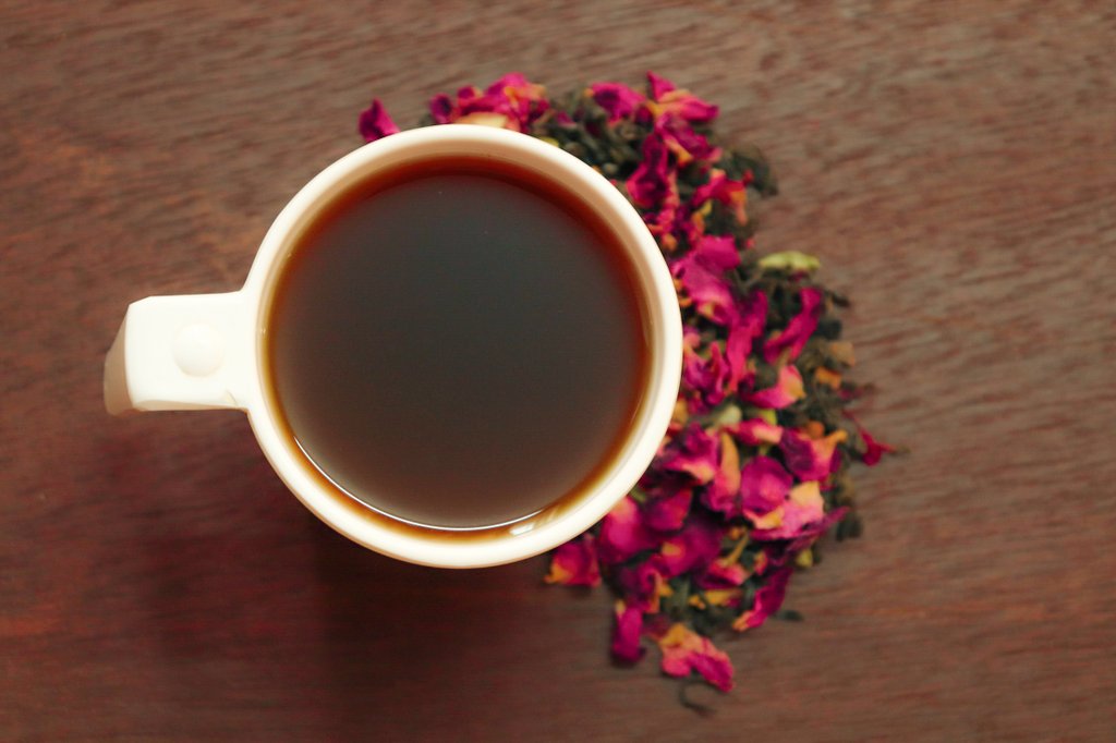 SubhalaxmiNath's tweet photo. A cup of tea is all you need to kick start your day.❤❤
#tea #tealover #photography https://t.co/sr6Q3OkbtY