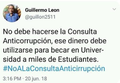 LaSinEstilo's tweet photo. Ya empezó la campaña para que voten NO en la consulta anticorrupción.  De verdad, les dicen que se pongan una soga al cuello y juran que es una corbata. Lamentable que esto suceda.

Necesitamos urgentemente educación gratuita y de calidad. https://t.co/3DzmW4dpdZ