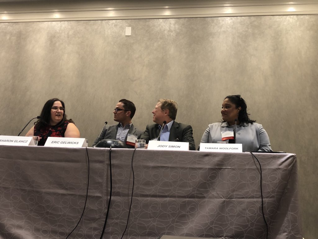 RaisaDyadkina's tweet photo. What is on your licensing products/ images for #socialmedia checklist? Custom clearance, custom content, FTC issues...? Find out more at the #CAIPsection Better Together: Integrations and Branded Entertainment @CLA_IP #entertainmentlaw #IPLaw https://t.co/tkG7DXJHSX