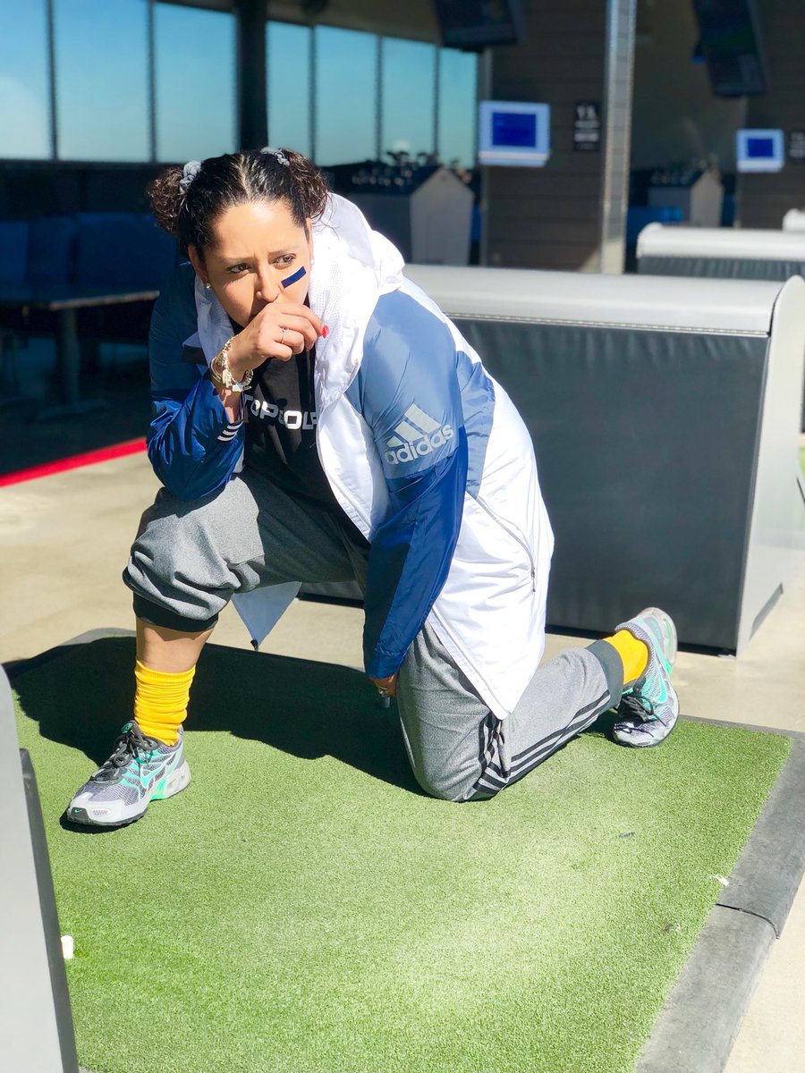 monica_EPT's tweet photo. ..: 90’s night at Topgolf tonight! Haha... this is my Lisa “Left Eye” Lopez! Haha.. #OneTeam #90sNight #TGEP #RIP #Power102 #Radio #Hilarious #RIP #SoFun https://t.co/Xwo8fClaOR