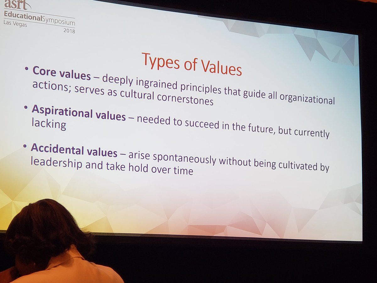 jluca04's tweet photo. Leading for a Highly Engaged Culture #ASRT18 #mnsrt https://t.co/823Px0c748