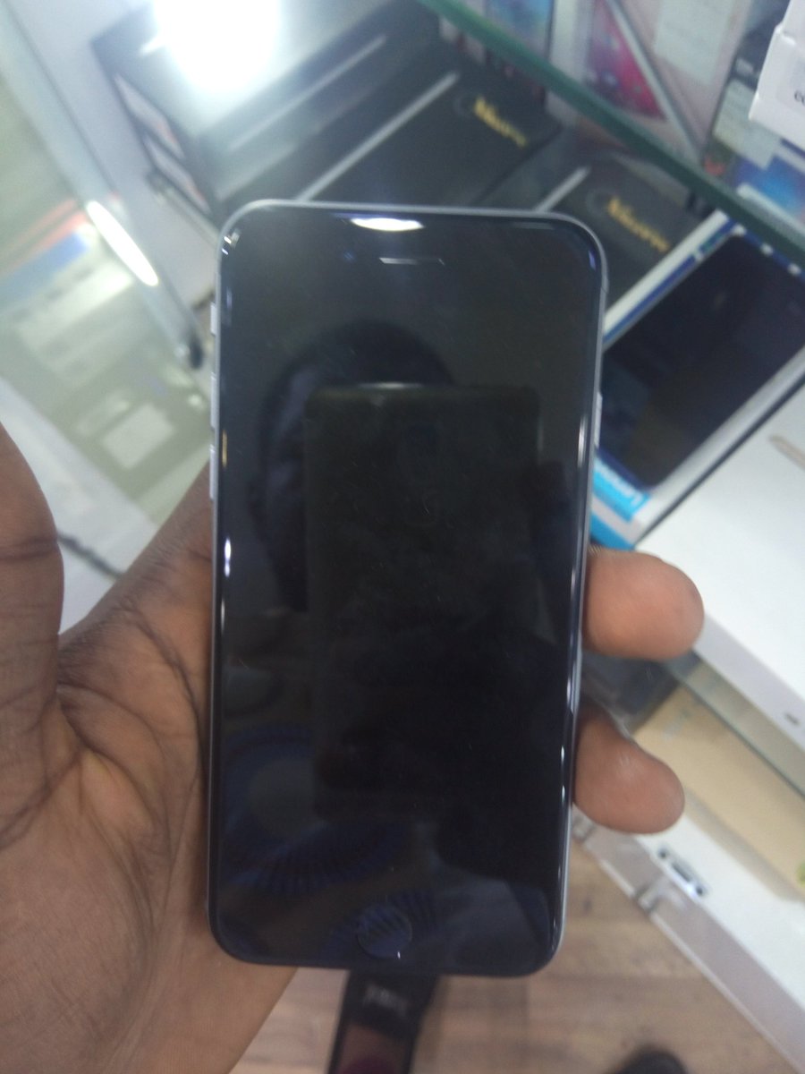 gospel_harmony's tweet photo. Evening guyz I sell phones, laptops, TVs, air conditioners  etc.... also  do bulk supply from 5pcs - 1000pcs 
Please I beg you guyz kindly help me RT my helper  could be on ur TL 09061895956 his excellency @AkinwunmiAmbode @omohtee12 @Dat_Guy_Otis https://t.co/2WDNXTJTVL