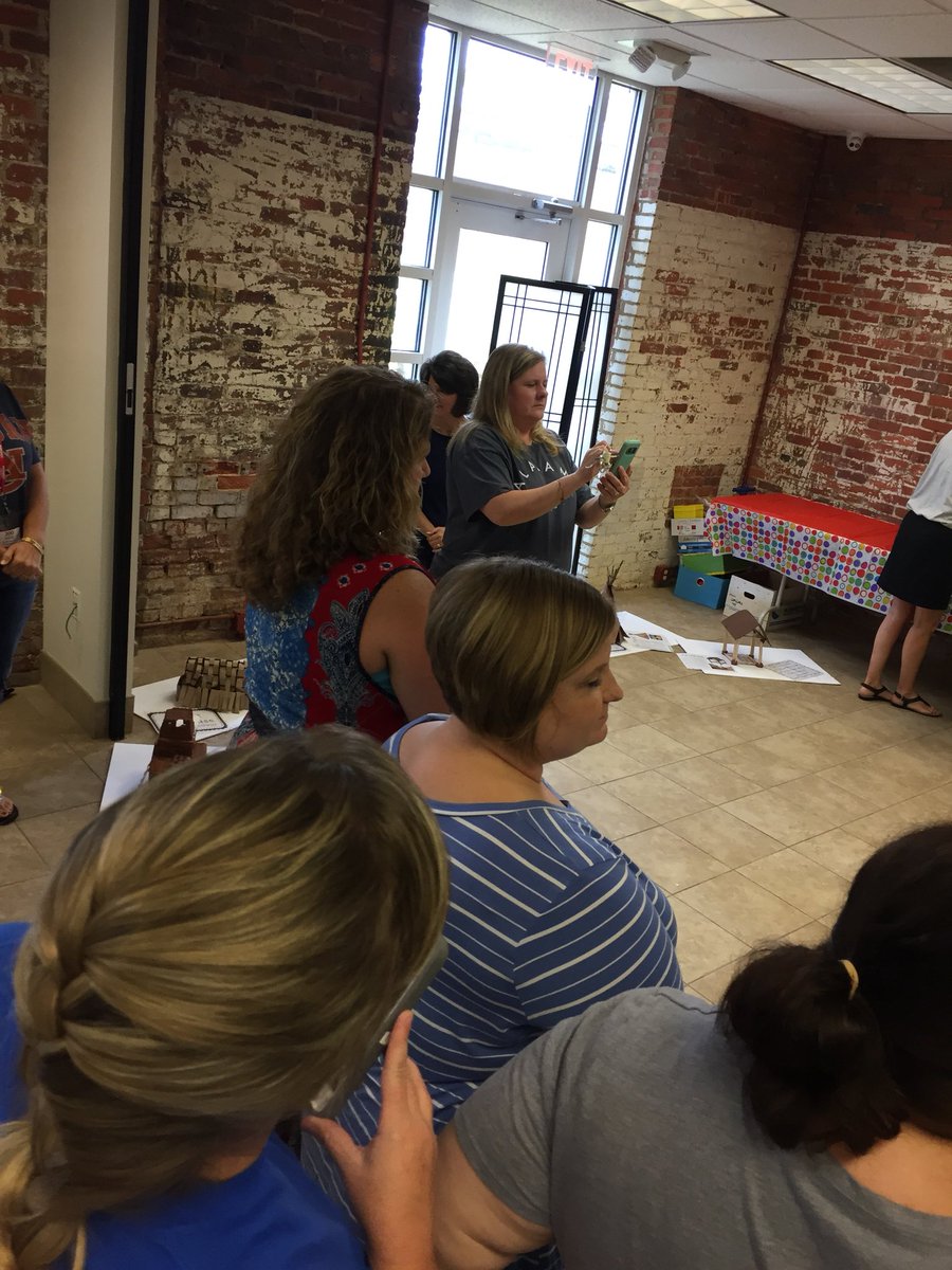 faith_caylor's tweet photo. Let’s get this party started! @al200 #AL200DOTHAN https://t.co/8sveuSb6KS