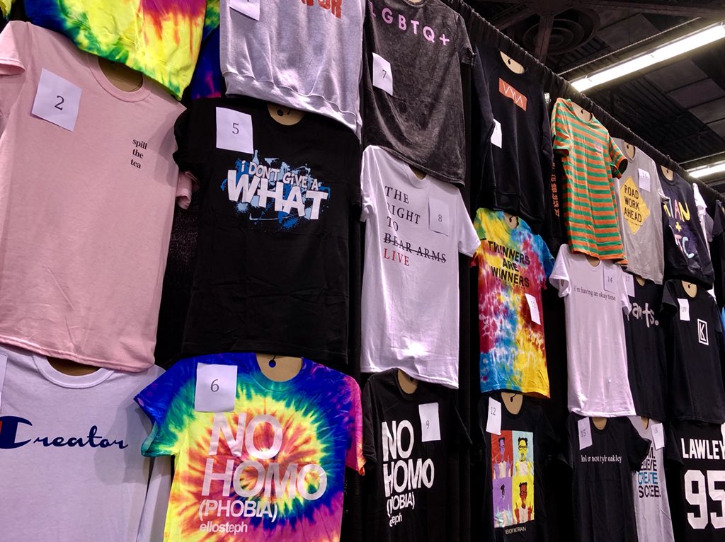 districtlines's tweet photo. We have landed in Anaheim for this year’s #VidCon
“Excited” is an understatement.. 🤩
Come see us and pick up that shirt you love from your favorite creator because you can only get it right here at #districtlines ! https://t.co/Trm65Nucq6