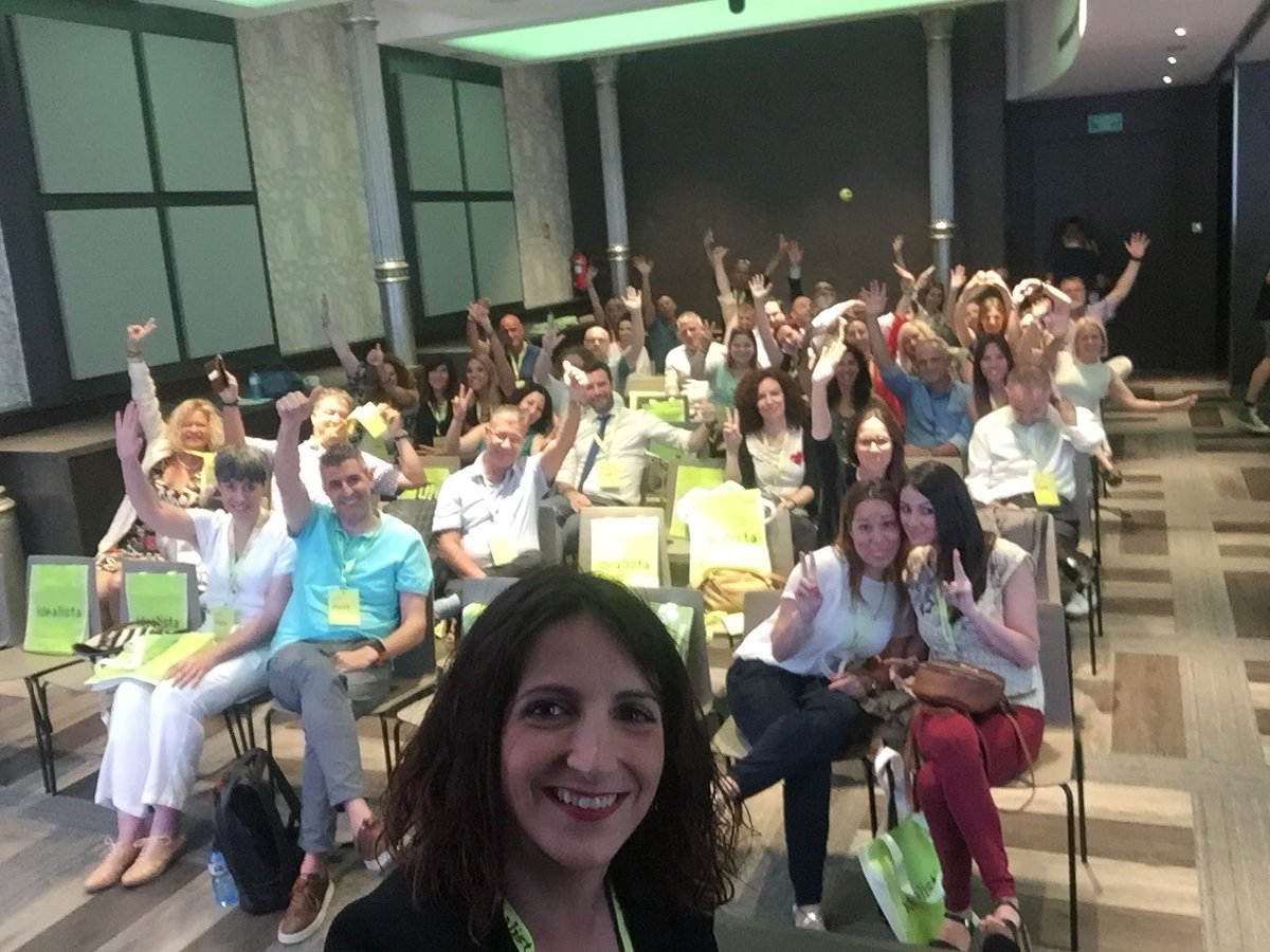 rakojeda's tweet photo. #workshopidealista Special #barcelona 21-6-18 ¡la sala a tope! Todo gracias a todos los profesionales que hoy habéis formado parte de esto 😊 @idealista https://t.co/Lb0Puxvex6