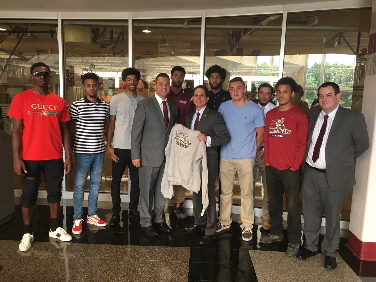 ICYMI..watch yesterday's introductory press conference for Head Men's Basketball Coach Tom Glynn. portal.stretchinternet.com/ric/portal.htm…