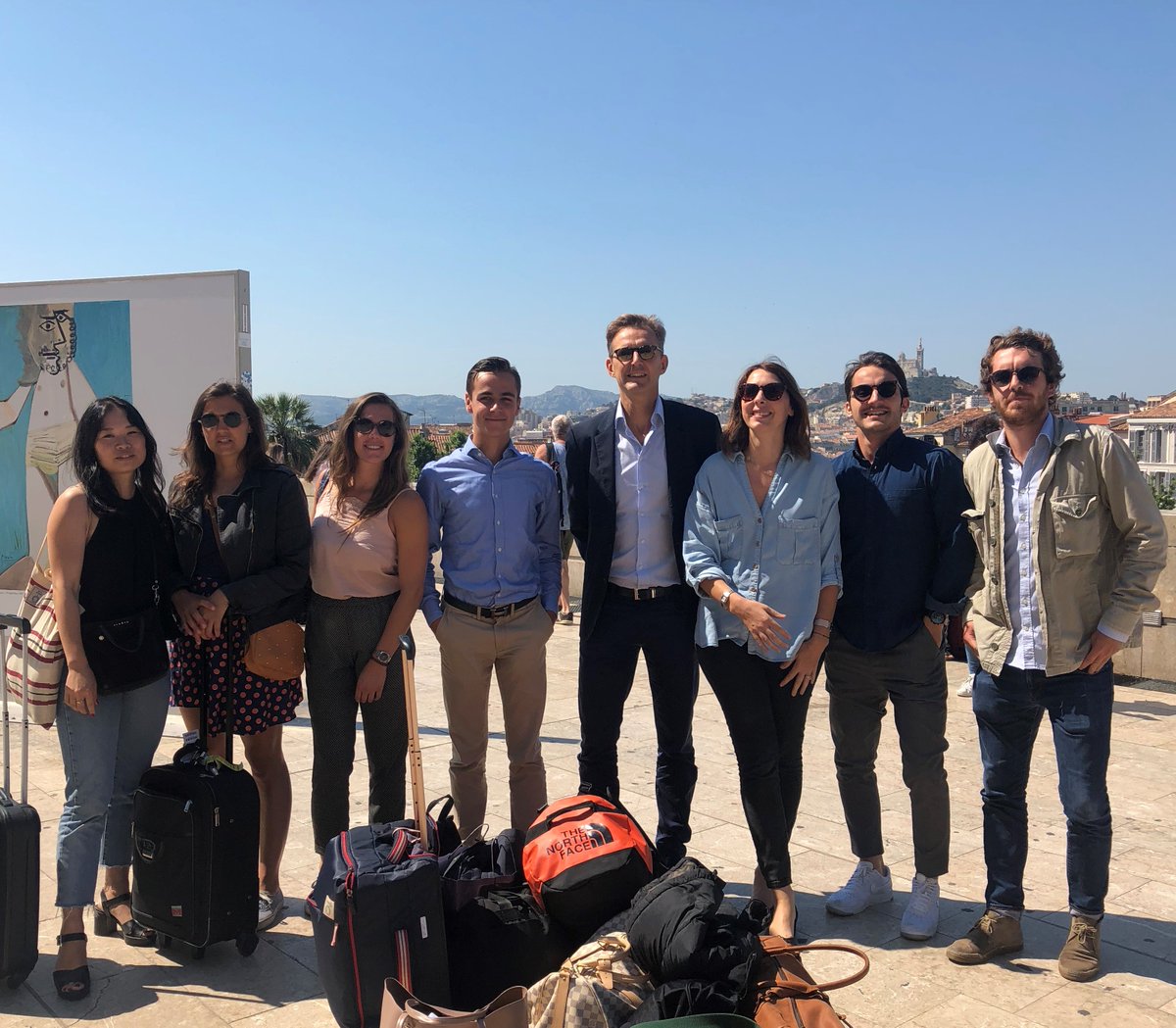Poulmaire_AF's tweet photo. Toute l'équipe de @Poulmaire_AF en séminaire d'entreprise à Marseille. 
Au programme :
- Mémorial de la Marseillaise
- @FreestyleCup 

#teambuilding #PAF #Marseille https://t.co/hQ81GmQe0o