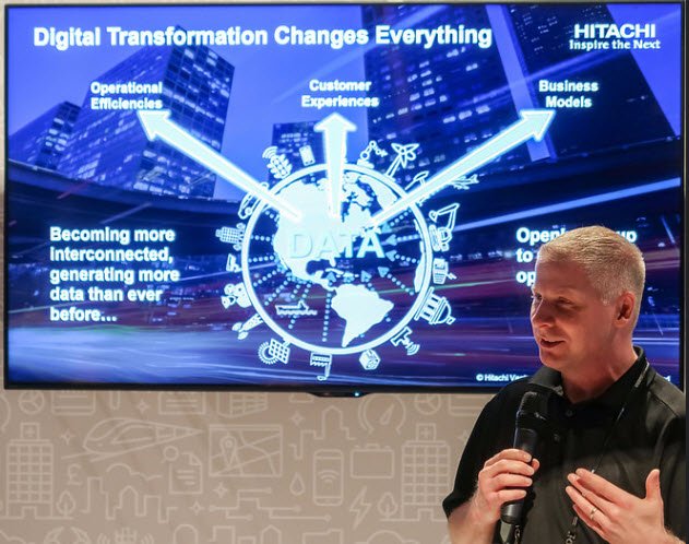 HitachiPartners's tweet photo. Here's a #TBT from #SAPPHIRENOW last week with @PaulLewisCTO sharing #DigitalTransformation and #IoT #Insights.  >> https://t.co/hG0SaVFioo #HitachiPartners https://t.co/IfIc84Vxga