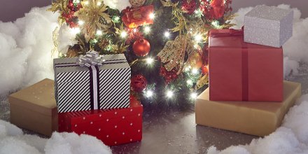 ShopHQOfficial's tweet photo. It's #HalfwayToXmas, and we're ready to unwrap some great specials for you tonight at 8pm ET! 🎁 Check out the deals here: https://t.co/1BN1ZVF6xq https://t.co/RUGNYtbFZU