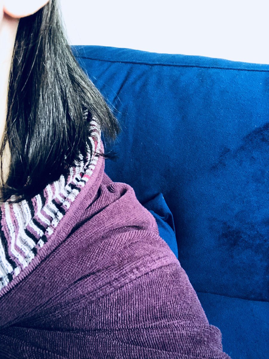 rosislawa's tweet photo. @Jenna_Marbles Went through the same shit you did. Gave up, tried dying it brown, turned black. Yay. >.< https://t.co/Uh4pUxlI4L