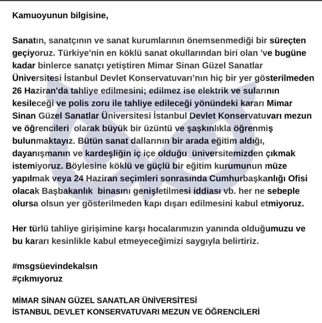 barisatay's tweet photo. Biz #çıkmıyoz gel çıkar #MimarSinanDevletKonservatuvarınaDokunma #MSGSÜyeDokunma https://t.co/BWEAXuX9Pb