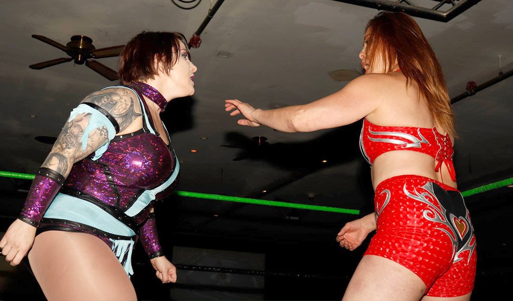 Wanna see @lufisto Vs @mima_shimoda? @TessValentine90 defend against @JennyRose_JRo, @Trixie_Tash, @kacidillonPOD and @Ray_lyn? Or maybe @TheRileyShepard against #LondynAli? All matches available at roguewomenwarriors.com now!!!
