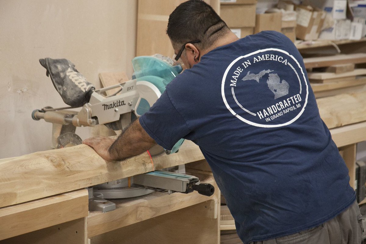 shuffleboard's tweet photo. When you make high-quality #shuffleboards, you have to have a high-quality #team! We couldn't do what we do without our awesome crew 😎 This is Jose, hard at work on a project!
#shuffleboard #qualityteam #michiganmade #americanmade #handcrafted #woodwork #qualitygames https://t.co/uMspBVXzFY
