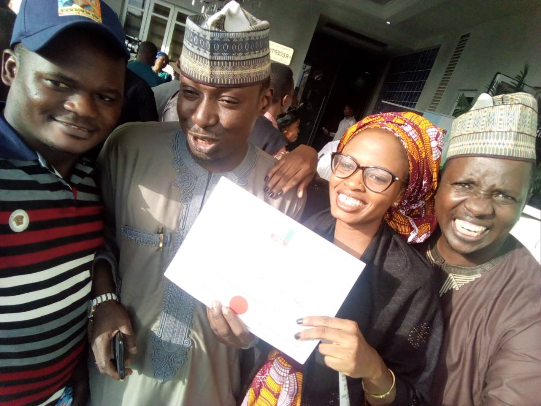 MrAbuSidiq's tweet image. Today, I received my certificate of screening to contest the position of National Publicity Secretary of APC from the Secretary of the party's National Convention Committee, Senator Victor Ndoma Egba. #APCNationalConvention