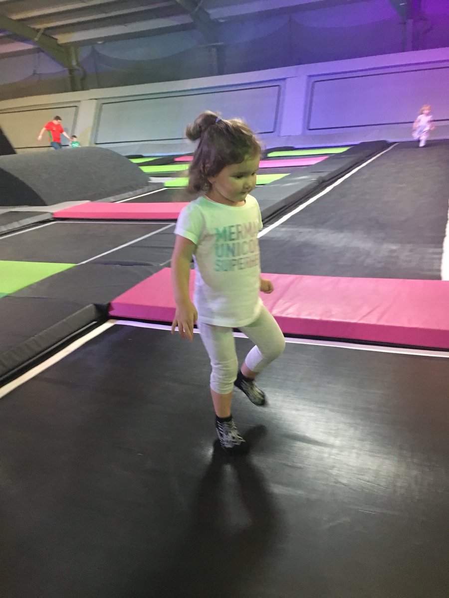 chelskileigh's tweet photo. Spent the morning with my mini me at #jumpinc She had loads of fun ❤️ https://t.co/popIlpSxWV