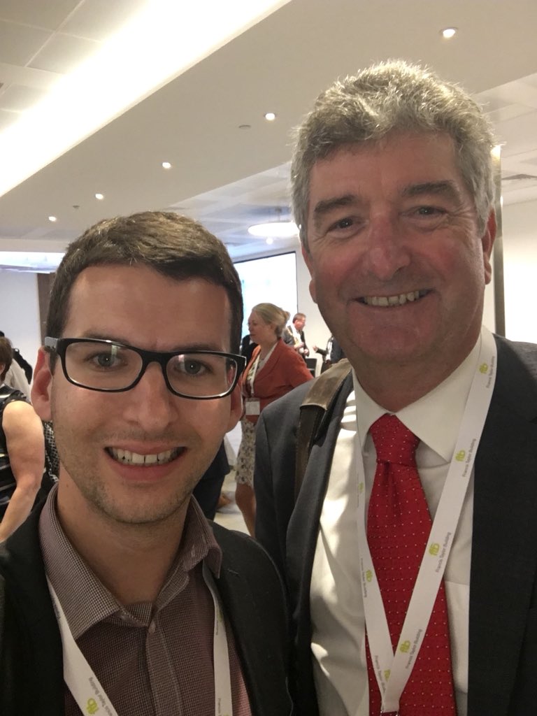 bartonwillmore's tweet photo. When old meets new! Former Senior Partner @ianet55 met up with one of our Southampton team’s newest recruits, Senior Planner Luke Vallins, at today’s #plancon18 #workingtogetherbw https://t.co/52fZalzCis
