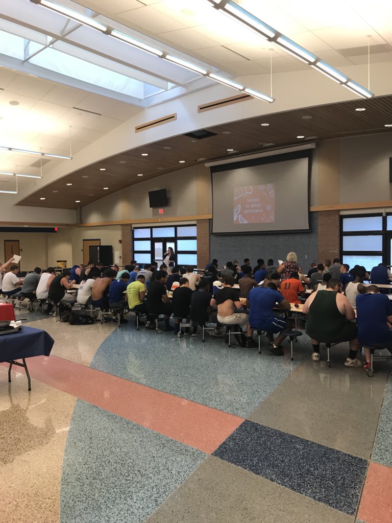 CoachChadMurphy's tweet photo. GREAT day...great week!! Finished off with the guys cooking compliments of @CindeGorbandt Donna Holland &amp; @ChefAustinK12 https://t.co/fsZlj5drNH