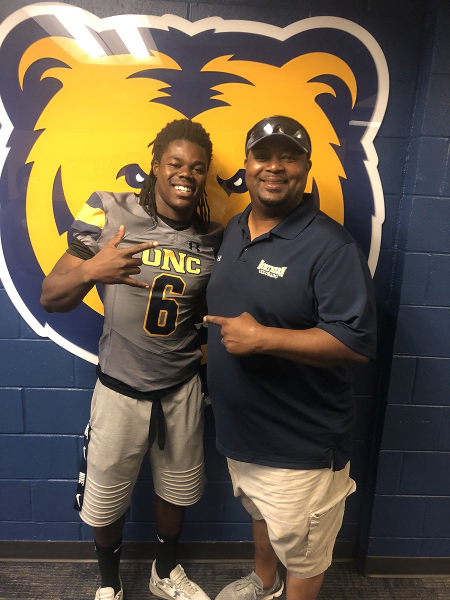 Lileaglesfan11's tweet photo. Appreciate Coach @armour223 and the staff at @UNCBearsFB for having me on a Unofficial Visit today! Had a great time with the staff and meeting some players! GO BEARS 🐻 https://t.co/kC4kOzudBa