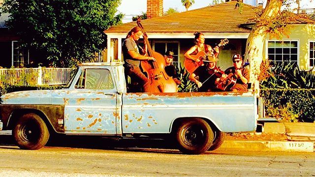 teahousemusicco's tweet photo. Music knows no boundary! NEED ECLECTIC LIVE MUSIC. WILL TRAVEL. For booking and other queries, check link in bio. 👆🏻#livebands #passion #songs #livebandshow #losangeleswedding #laeventplanner #luxurywedding #dinnerparty #bookings #musicislife #musiclovers #lifeisajourney #tr… https://t.co/zI5OrtFv1m