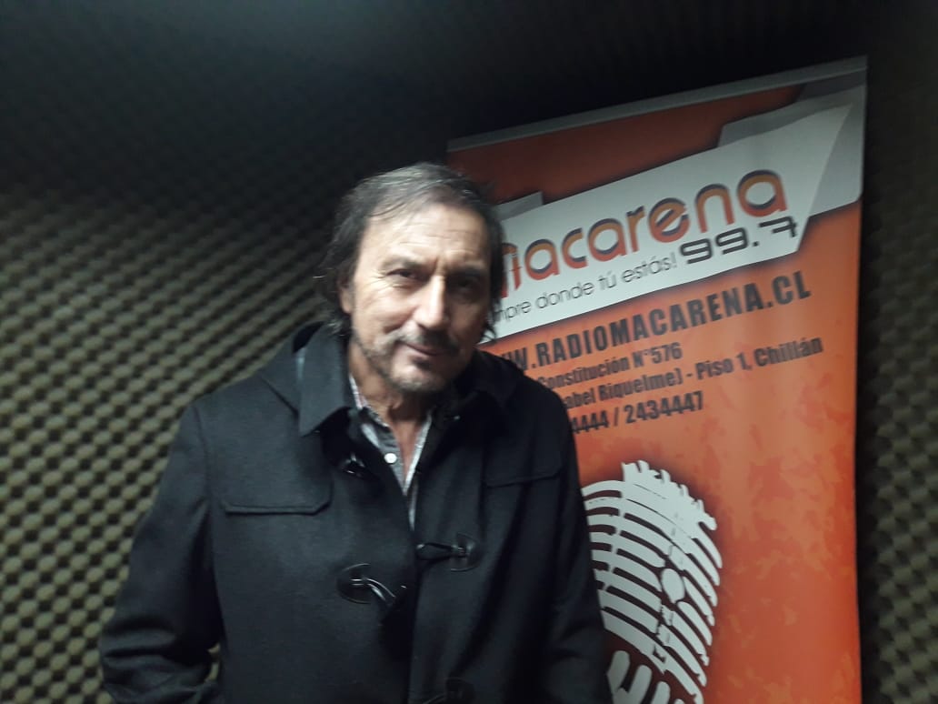 99Macarena's tweet photo. Hoy nos visita Carlos Pinto ...presentado el silencio de los malditos https://t.co/jSXyrJbTKz